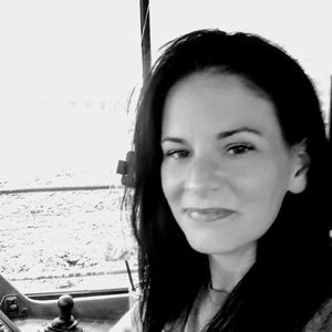 Meet your Posher, Tiffani